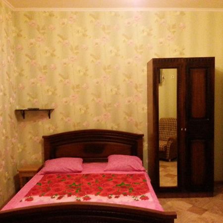 Orhidea Guest House Gagra Exteriör bild