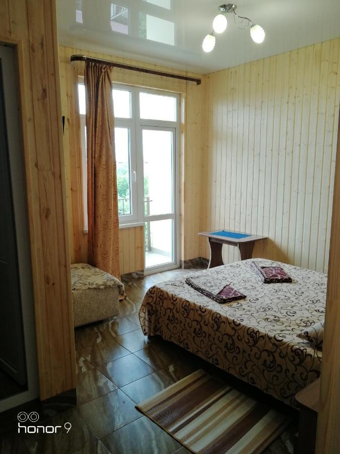 Orhidea Guest House Gagra Exteriör bild